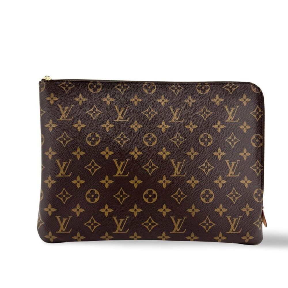 Louis Vuitton Monogram Etui Voyage MM